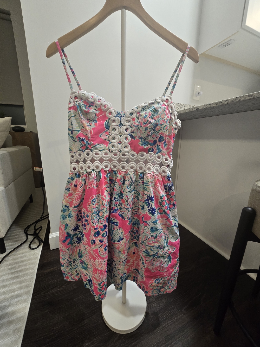 Lilly Pulitzer Tropical Print Eyelet Trim Sundress Size 8 Pink Blue